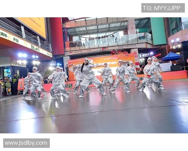 街舞盛宴：深入成都街舞队的比赛技巧与经验分享